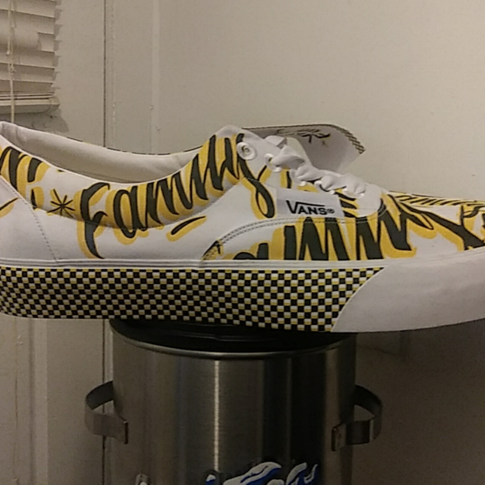 VANS SHOE SIZE 66